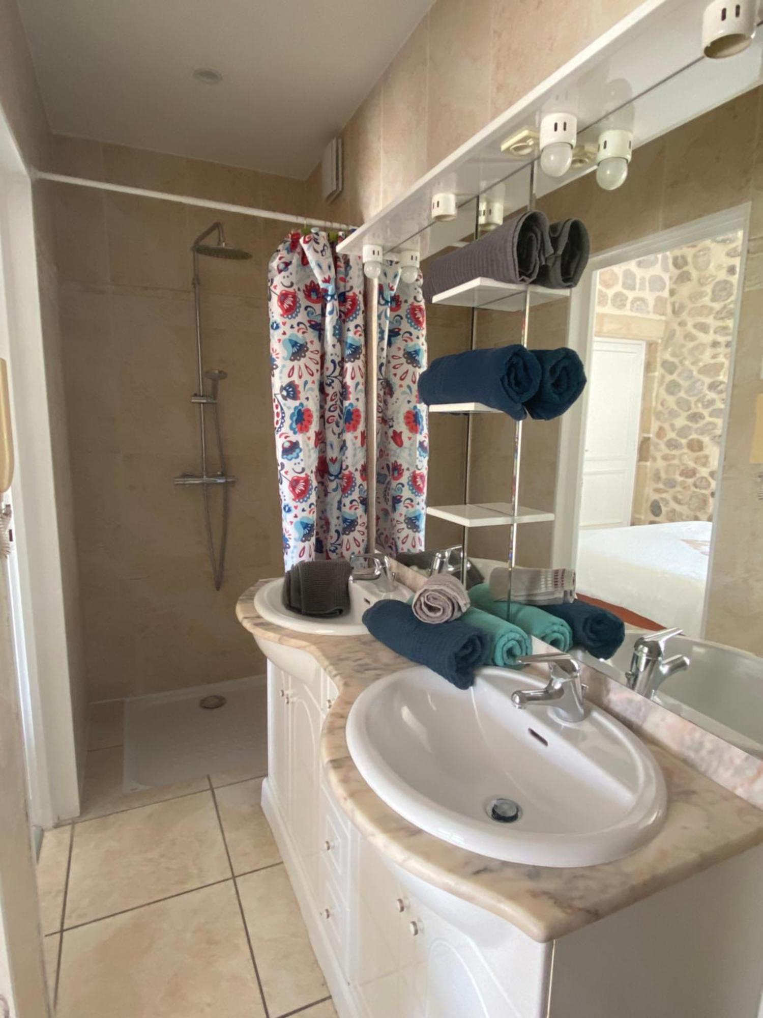 Domaine Les Buis Bed and Breakfast Saint-Fortunat-sur-Eyrieux Εξωτερικό φωτογραφία