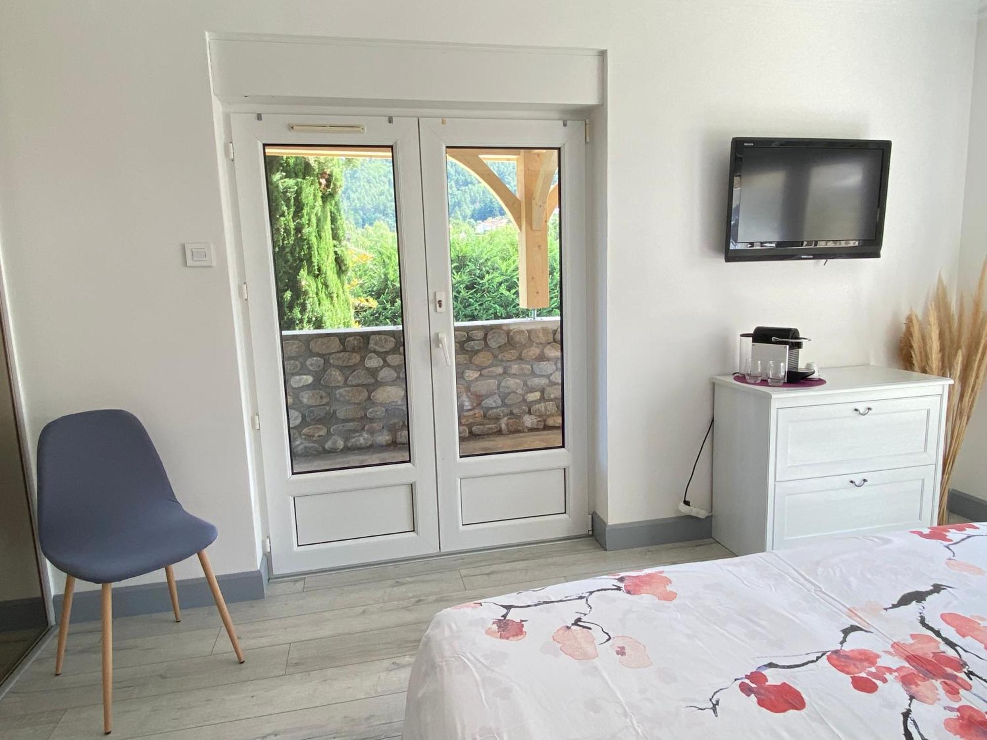 Domaine Les Buis Bed and Breakfast Saint-Fortunat-sur-Eyrieux Εξωτερικό φωτογραφία