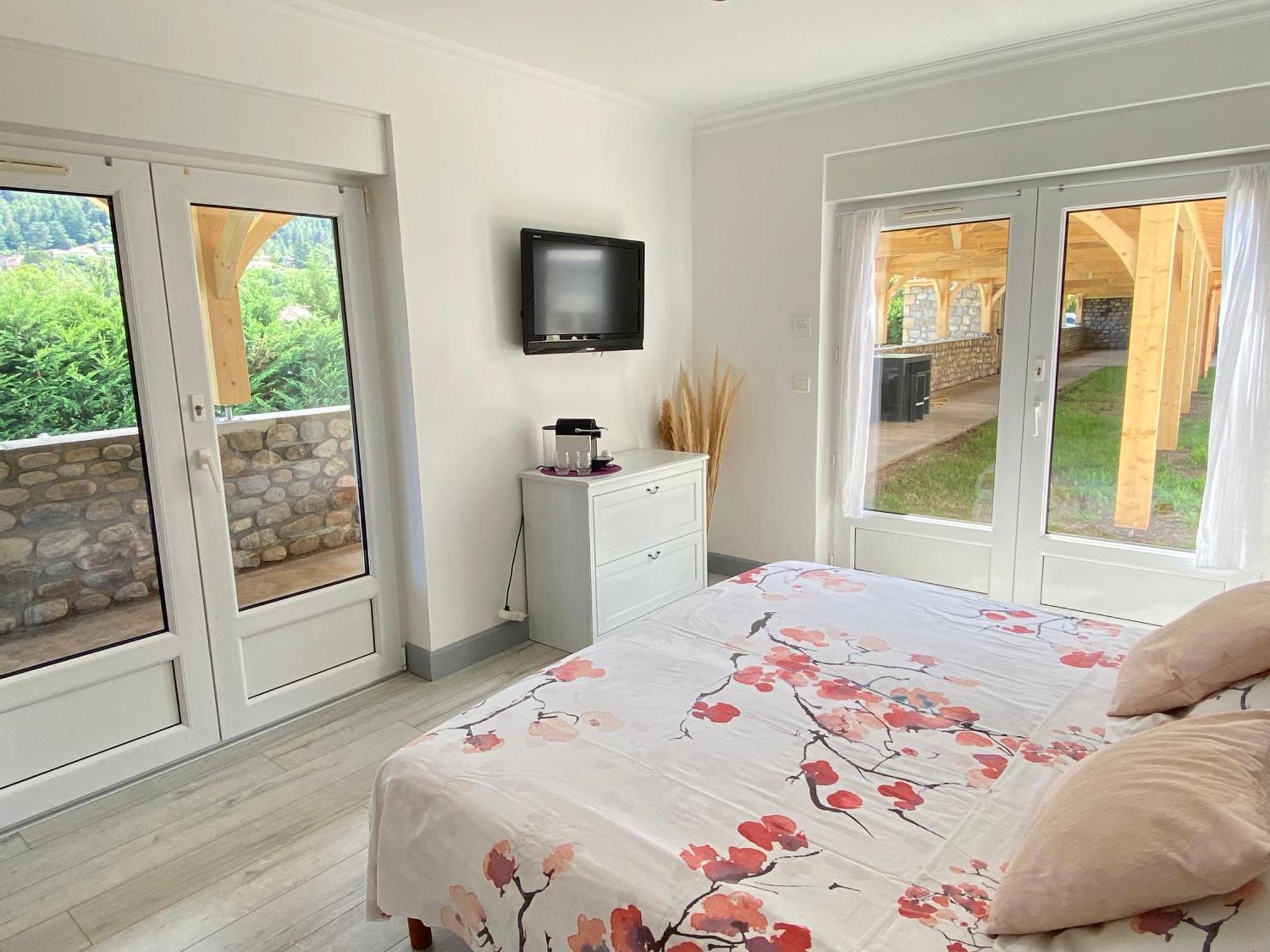 Domaine Les Buis Bed and Breakfast Saint-Fortunat-sur-Eyrieux Εξωτερικό φωτογραφία